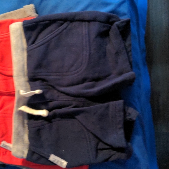 6 pairs of boys shorts - Picture 3 of 8